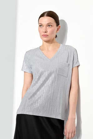 Kadın V Yaka Cepli Penye T-shirt Gri