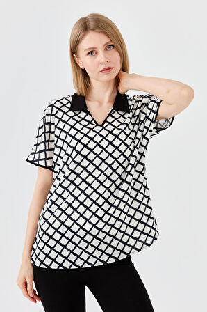 Kadın Polo Yaka Kare Desenli T-shirt Siyah