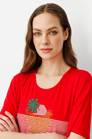 Kadın Sıfır Yaka Önü Palmiye Taşlı Penye T-shirt Kırmızı