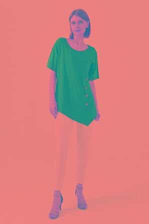 Kadın Sıfır Yaka Önü Ahşap Düğmeli Penye T-shirt Lacivert