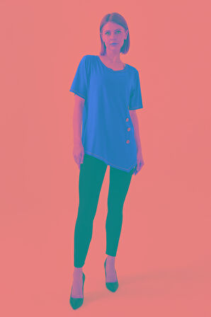 Kadın Sıfır Yaka Önü Ahşap Düğmeli Penye T-shirt Bordo