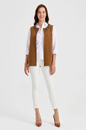 Kadın Sıfır Yaka Kenarı Dantel İşlemeli Yün Yelek K.taba