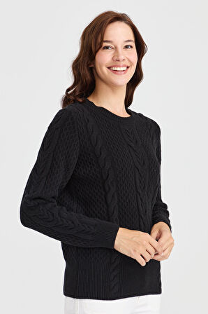 Kadın Sıfır Yaka Ortası Saç Örgü Yün Kazak Siyah