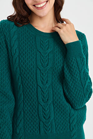 Kadın Sıfır Yaka Ortası Saç Örgü Yün Kazak K.Ö.başı