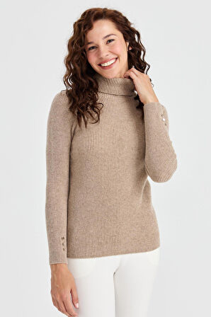 Kadın Tam Balıkçı Yaka Kol Ucu Düğmeli Yün Kazak K.Bej