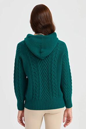 Kadın Kapüşonlu Saç Yürütme Örgülü Yün Hırka K.Ö.başı