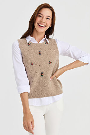 Kadın Sıfır Yaka Önü Baklava Linksli Yün Süveter K.Bej