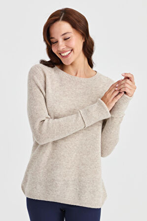 Kadın Sıfır Yaka Kolları Yırtmaçlı Kazak V.Bej