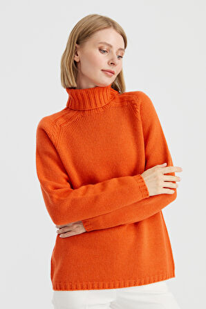 Kadın Tam Balıkçı Yaka Omuzu Saç Örgülü Yün Kazak Portakal