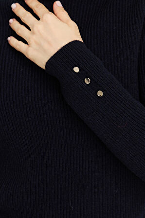 Kadın Tam Balıkçı Yaka Kol Ucu Düğmeli Yün Kazak K.Lacivert