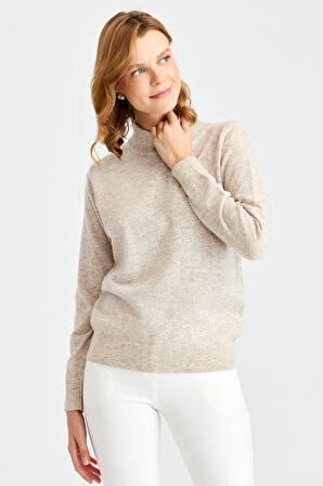 Kadın Yarım Balıkçı Yaka Klasik Bluz V.Bej