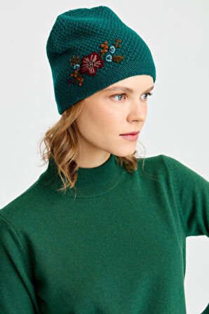 Kadın İşlemeli Yün Bere K.Ö.başı