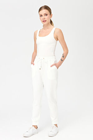 Kadın Paça Arkası Lastikli Cepli Eşofman Pantolon Beyaz