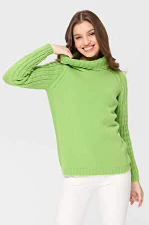 Kadın Degaje Yaka Kolu ve Yakası Saç Örgü Yün Kazak A.E.Yeşili