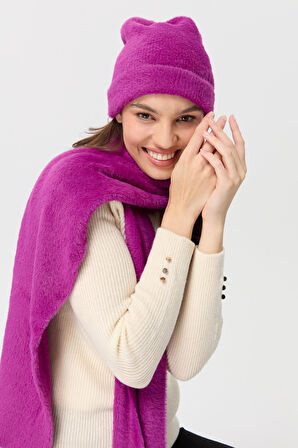 Kadın Triko Afrodit Bere Sıklamen