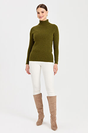 Kadın Tam Balıkçı Yaka Kol Ucu Düğmeli Yün Kazak A.K.Yeşili