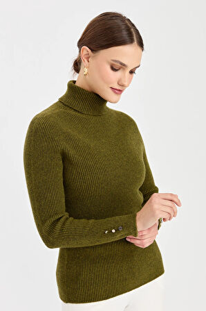 Kadın Tam Balıkçı Yaka Kol Ucu Düğmeli Yün Kazak A.K.Yeşili