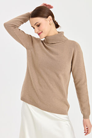 Kadın Tam Balıkçı Yaka Klasik Yün Kazak Bej