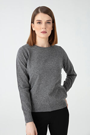 Kadın Sıfır Yaka Yün Kazak Füme