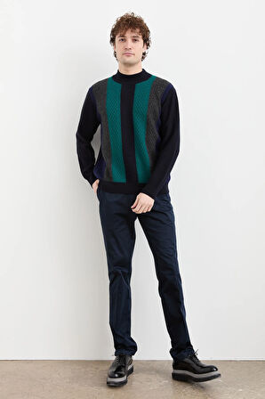 Erkek Yarım Balıkçı Yaka Önü Renkli Yün Kazak K.Lacivert