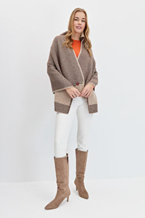 Kadın Çiçek İşlemeli Triko Şal K.Bej