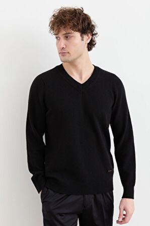 Erkek V Yaka Basic Yün Kazak Siyah