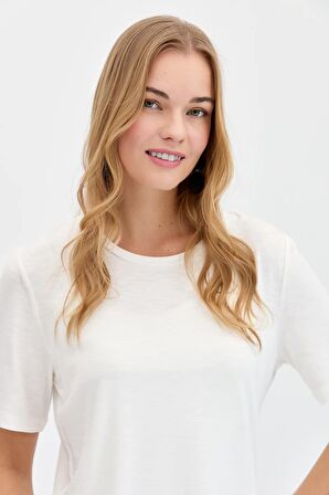 Kadın Sıfır Yaka Flamlı Kumaş Penye Tshirt Ekru