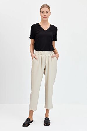 Kadın Beli Lastikli Yan Cepli Havuç Kesim Keten Pantolon Bej