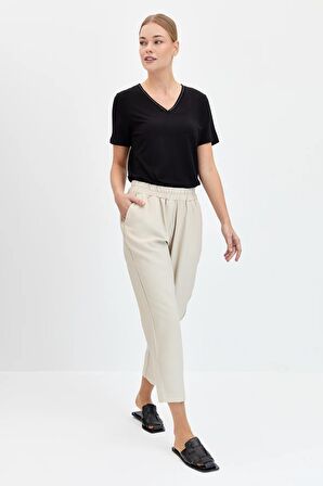 Kadın Beli Lastikli Yan Cepli Havuç Kesim Keten Pantolon Bej