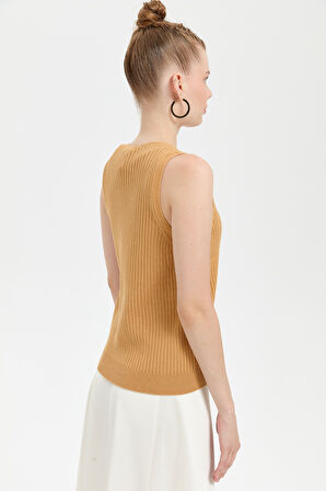 Kadın Sıfır Yaka Dikişsiz Süveter Camel