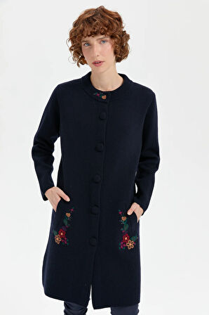 Kadın Dik Yaka Cebi İşlemeli Uzun Yün Kaban K.Lacivert