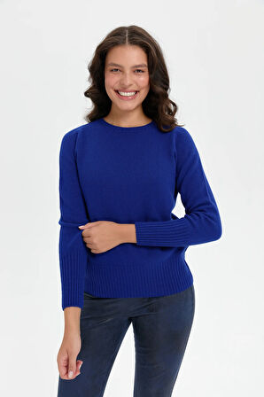 Kadın Sıfır Yaka Dikişsiz Eteği ve Kolu Uzun Lastik Yün Kazak K.S.Mavi