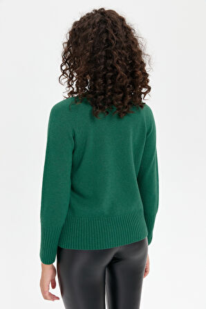 Kadın Sıfır Yaka Dikişsiz Eteği ve Kolu Uzun Lastik Yün Kazak Ö.Başı