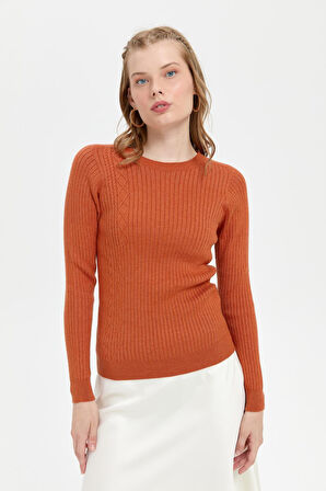 Kadın Sıfır Yaka Dikişsiz Önü Desenli Kazak Turuncu