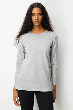 Kadın Sıfır Yaka Dikişsiz Yanları Düğmeli Simli Bluz Gri