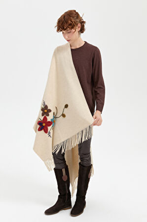 Kadın Örgü Çiçek İşlemeli Püsküllü Şal T.Melanj