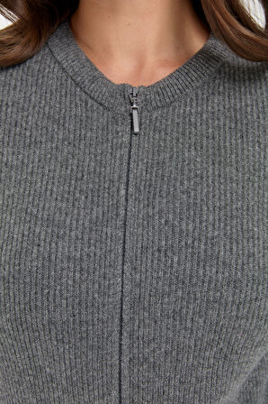 Kadın Sıfır Yaka Dikişsiz Fermuarlı Yün Hırka Füme