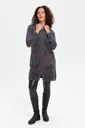 Kadın Kapüşonlu Eteği ve Kolu Kır Çiçeği Desenli Uzun Kaban Antrasit