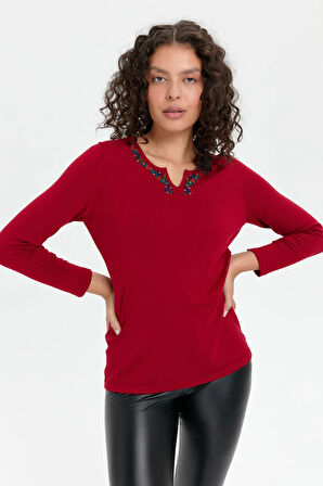 Kadın Yakası Renkli Çiçek İşlemeli Bluz K.Kırmızı