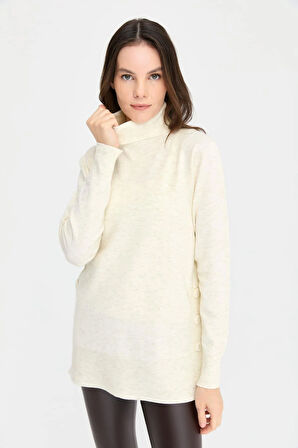 Kadın Tam Balıkçı Yaka Dikişsiz Kazak Kemik