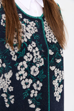 Kadın Sıfır Yaka Pıtırcık Çiçekli Yün Yelek K.Lacivert