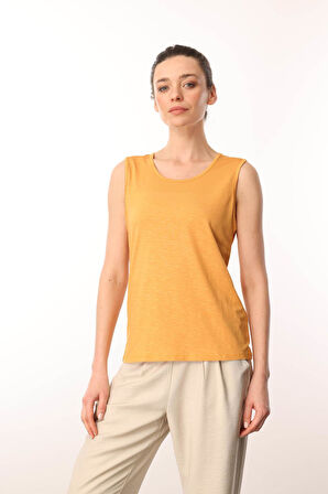 Kadın Sıfır Yaka Flamlı Kumaş Basic Askılı Tshirt Hardal