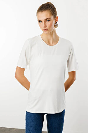 Kadın Sıfır Yaka Basic Penye T-shirt Ekru