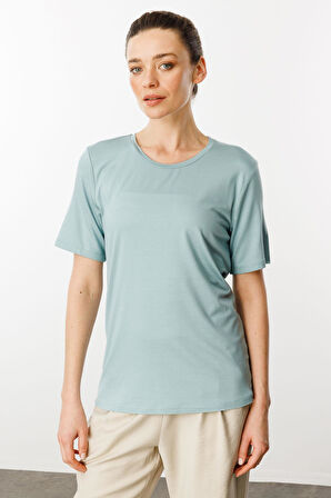 Kadın Sıfır Yaka Basic Penye T-shirt Mint