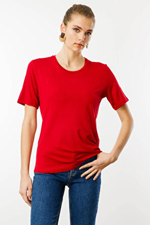 Kadın Sıfır Yaka Basic Penye T-shirt Kırmızı