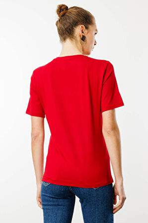 Kadın Sıfır Yaka Basic Penye T-shirt Kırmızı