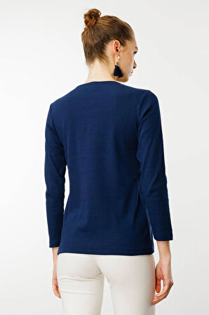 Kadın Sıfır Yaka Yakası Nakış İşlemeli Pamuklu Bluz Lacivert