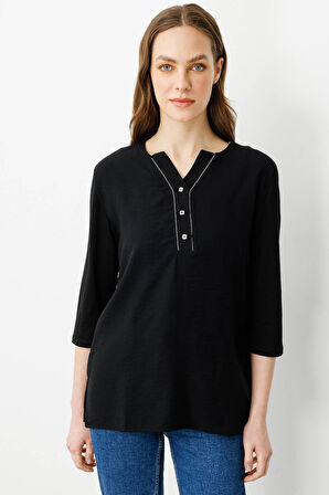 Kadın Açma Yaka Önü Düğmeli Bluz Siyah