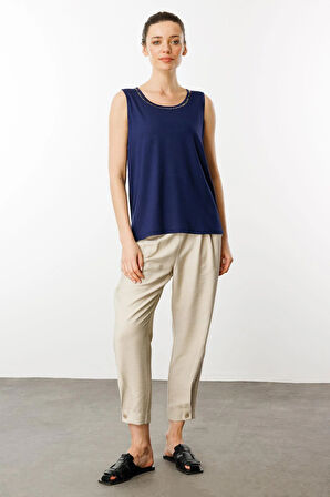 Kadın Sıfır Yaka Yakası Taşlı Askılı T-shirt Lacivert