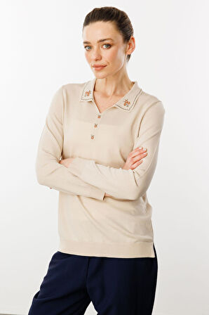 Kadın Polo Yaka Yakası Nakışlı Bluz Bej